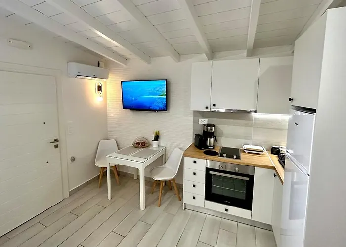 Orient Appartement Ano Syros